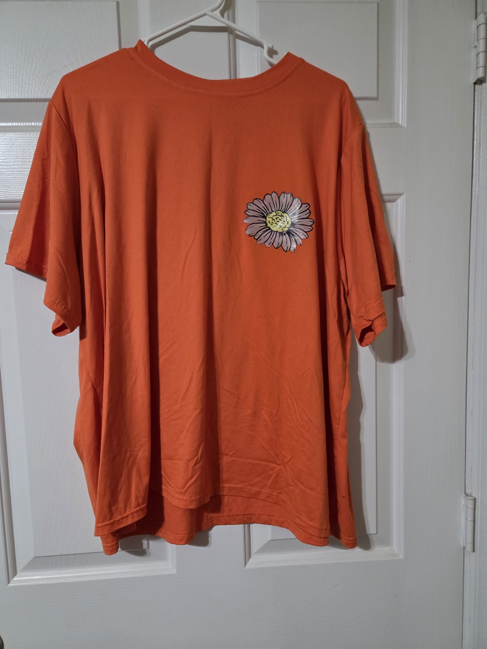 4X Shein Orange Short-Sleeve Tee with Daisy Graphic